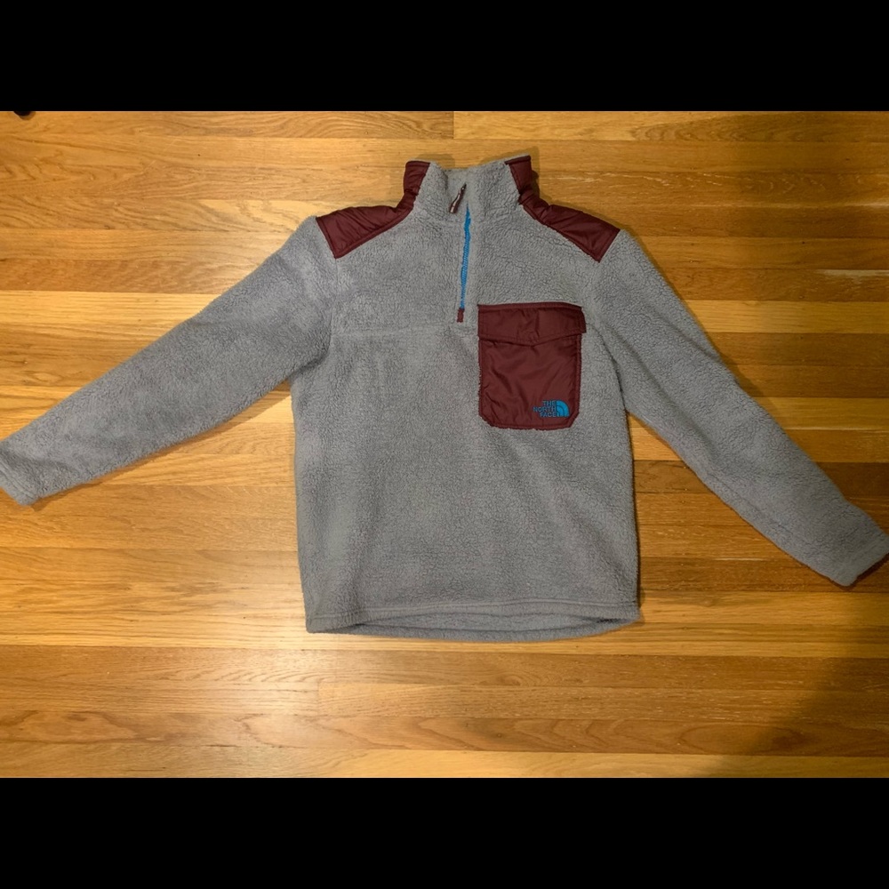 The North Face Fleece Pull Over/Brand New No Tags/Completely Clean